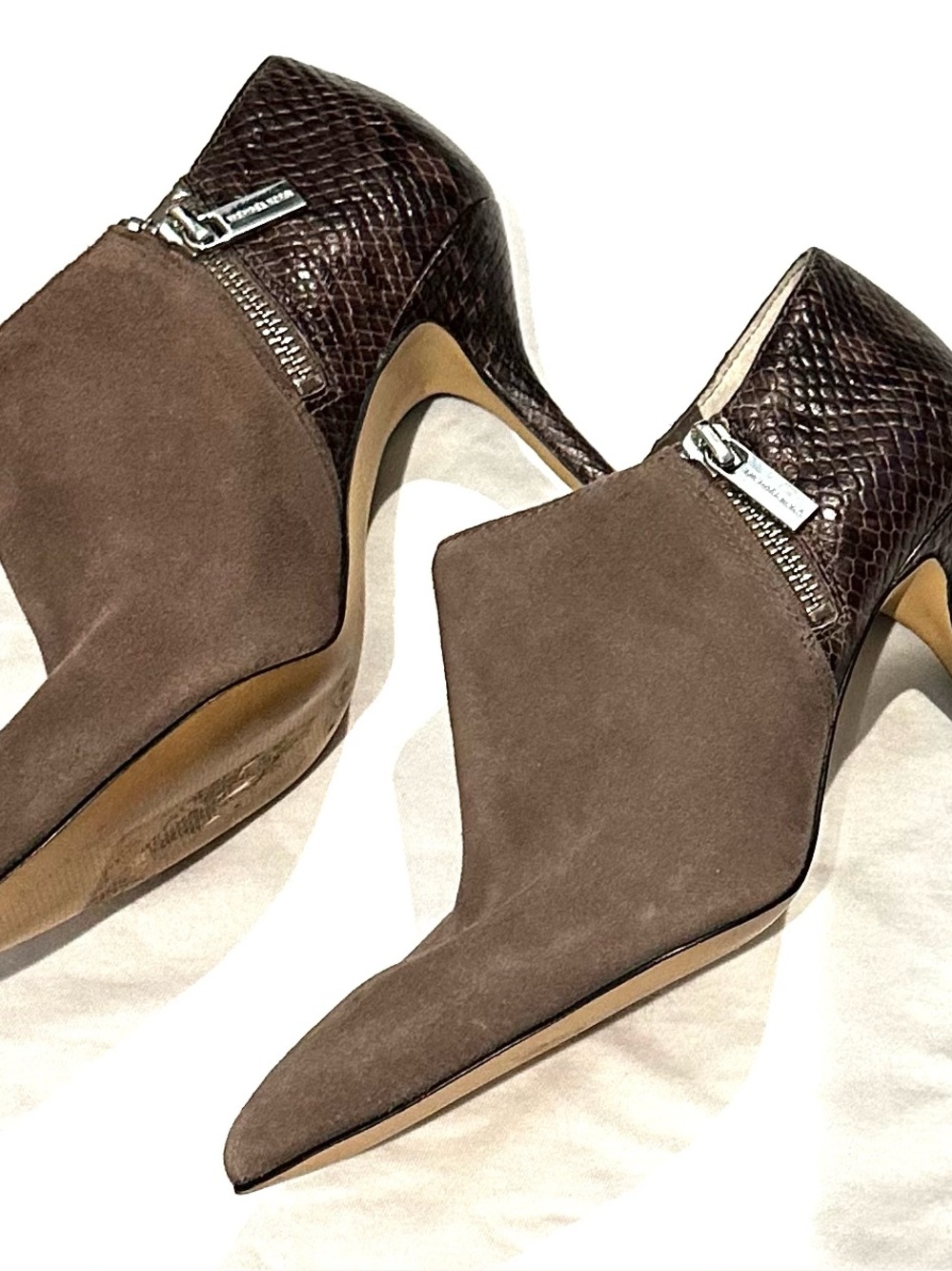 MICHAEL KORS Clara Ankle Bootie